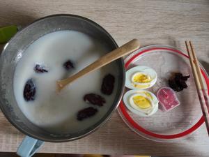 牛奶燕麦红枣粥的做法 步骤1