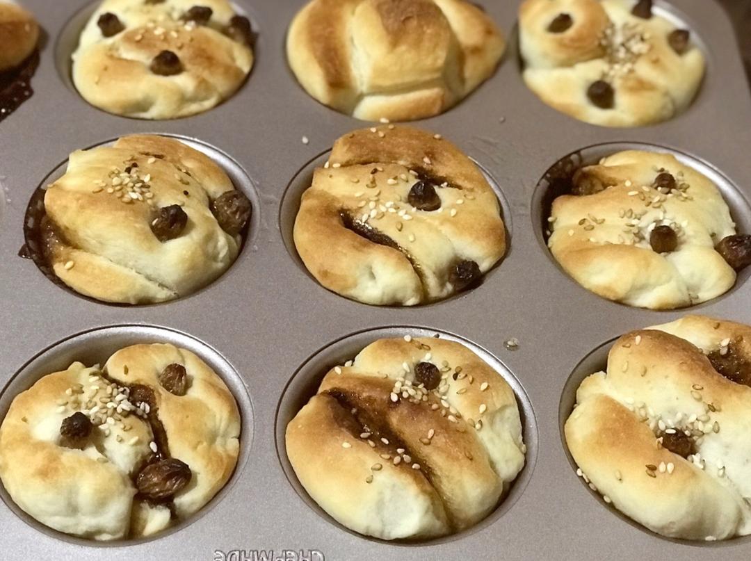 香香软软，层层叠叠的红糖小面包