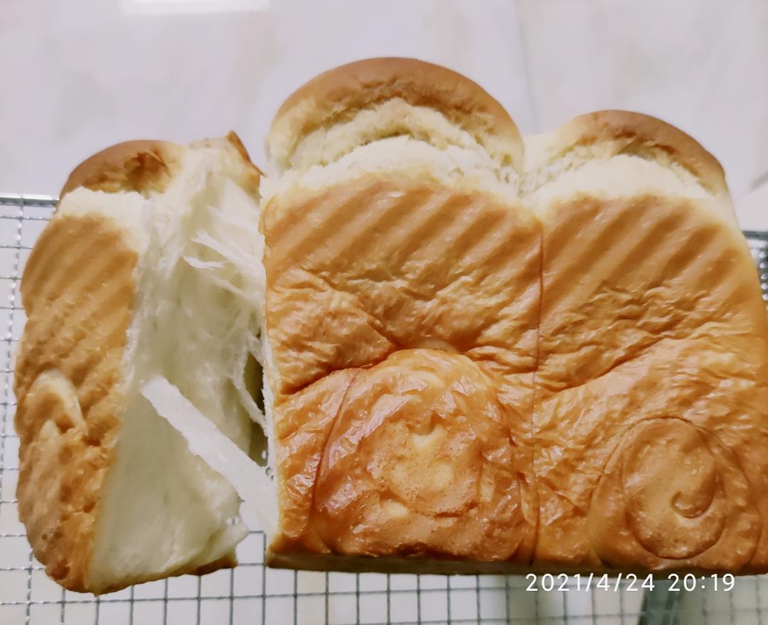 纯奶手撕吐司的做法 步骤1