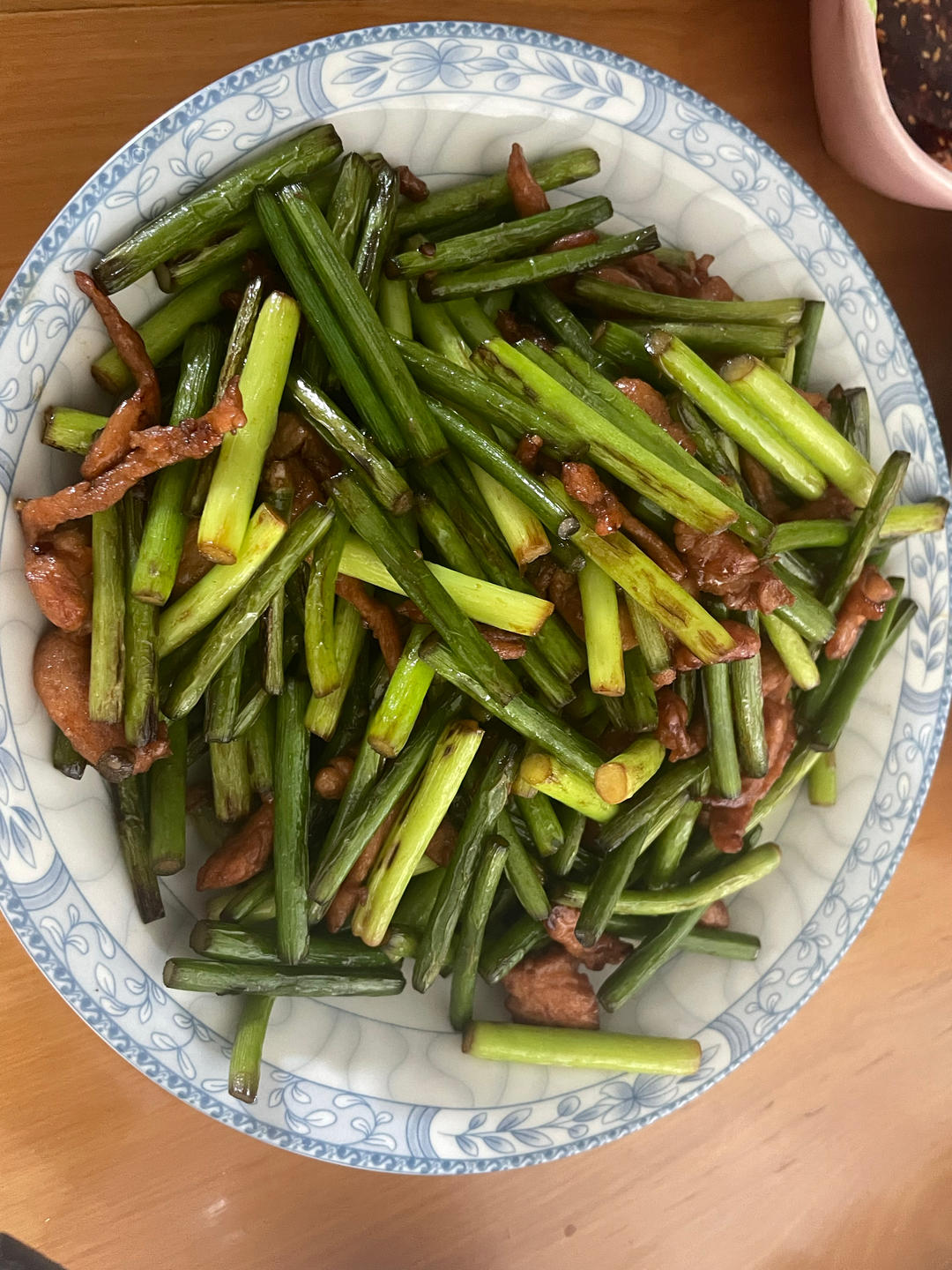 简单易做的下饭菜－蒜苔炒肉