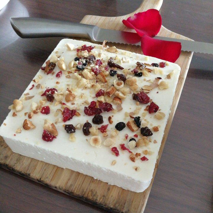 奥利奥草莓酸奶慕斯蛋糕（6寸）