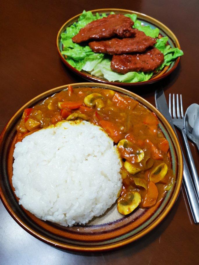 【咖喱牛肉/咖喱土豆牛肉盖饭】：全站最简单做法