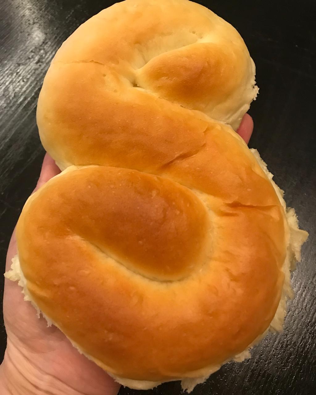 面包店里的常客——蔓越莓奶酪软欧