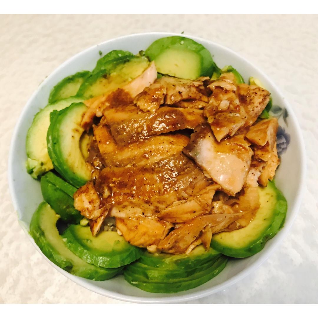 三文鱼牛油果拌饭