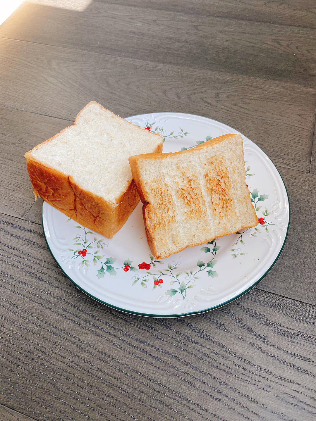 软到拿不起来的生吐司