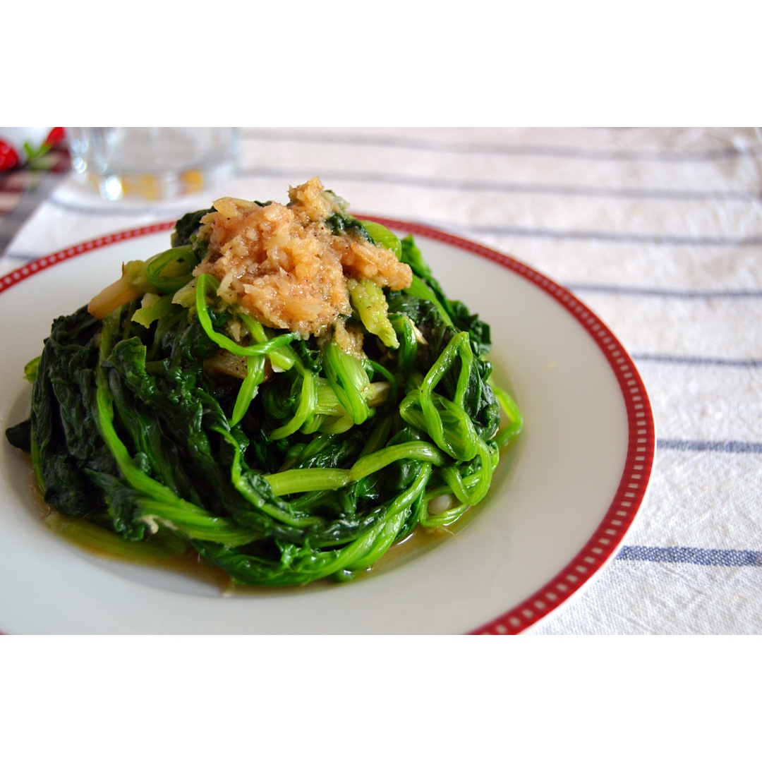 凉拌菠菜