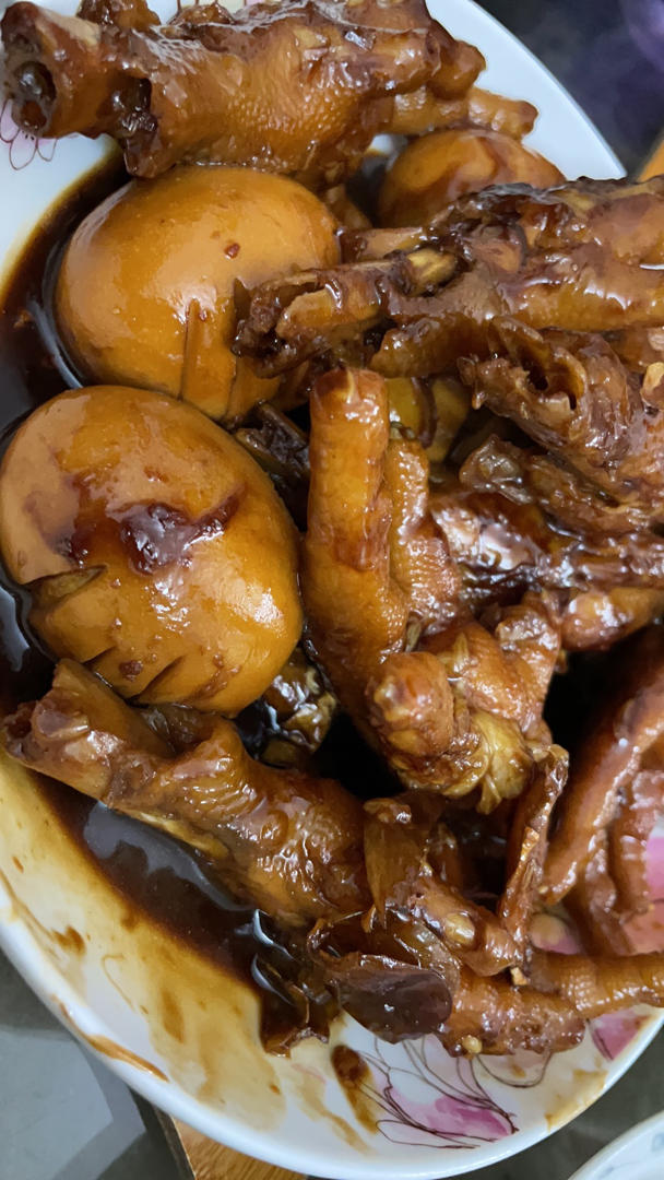 “销魂”卤鸡爪