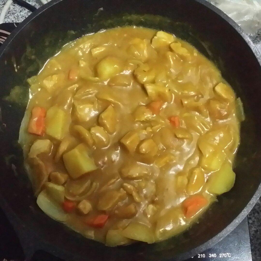 咖喱土豆鸡块