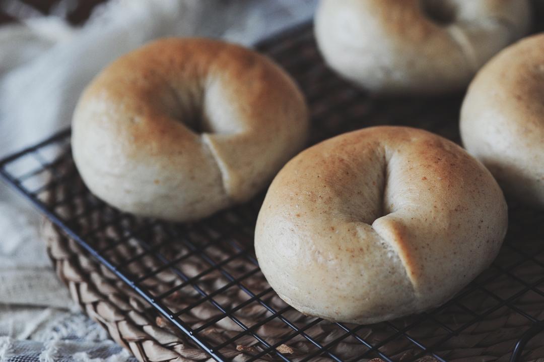 （无油）全麦黑麦贝果bagel~咬劲十足，越嚼越香