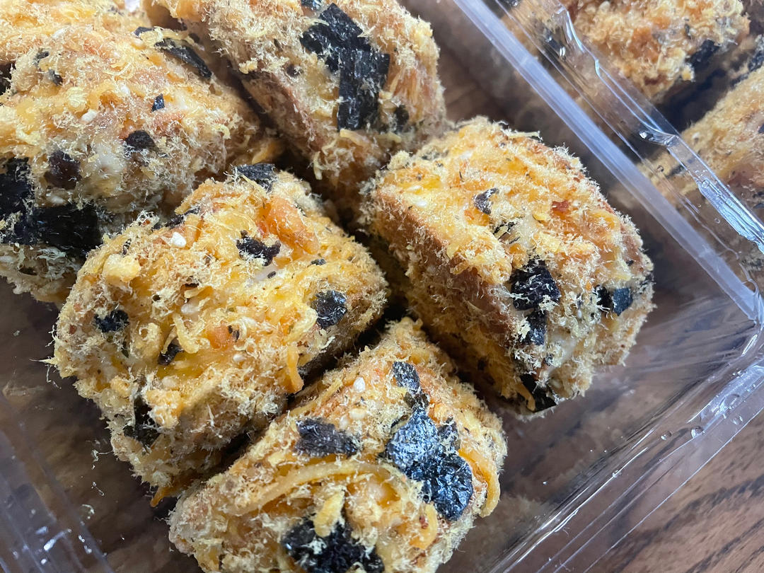 美味海苔肉松小贝
