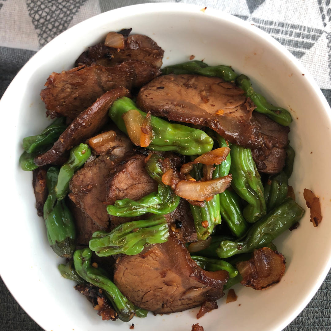 辣炒卤牛肉