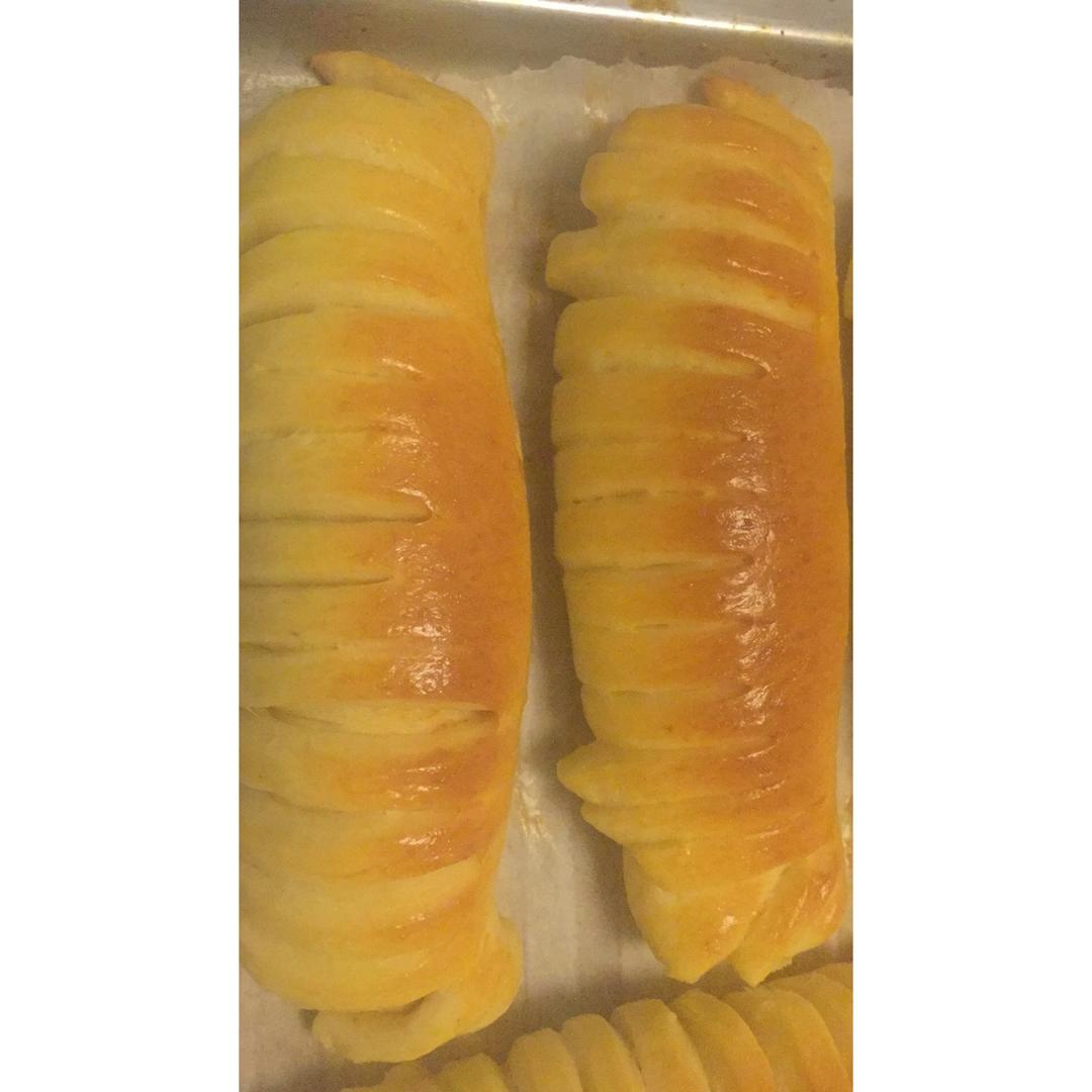 毛毛虫肉松面包