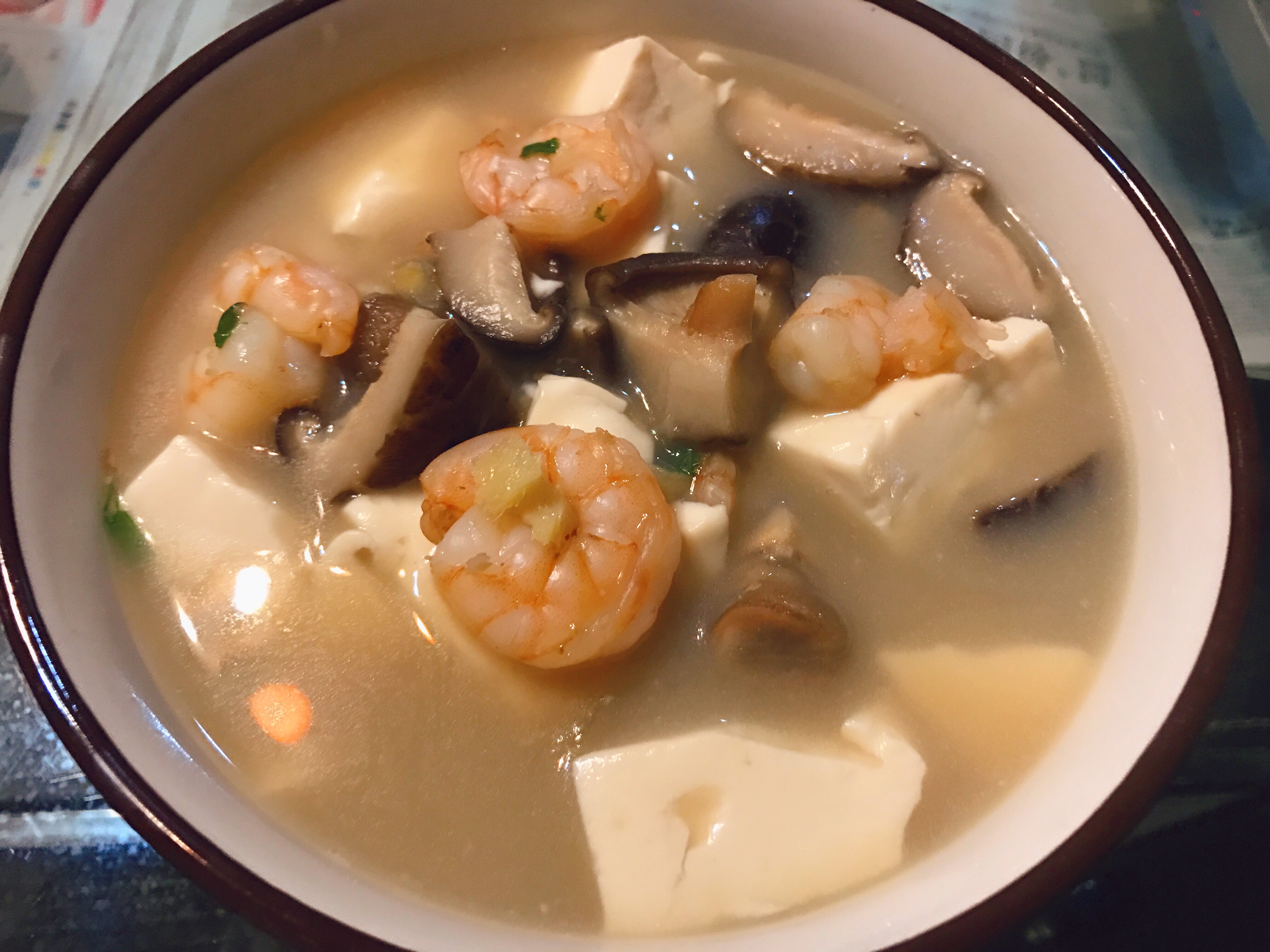 虾仁香菇豆腐汤