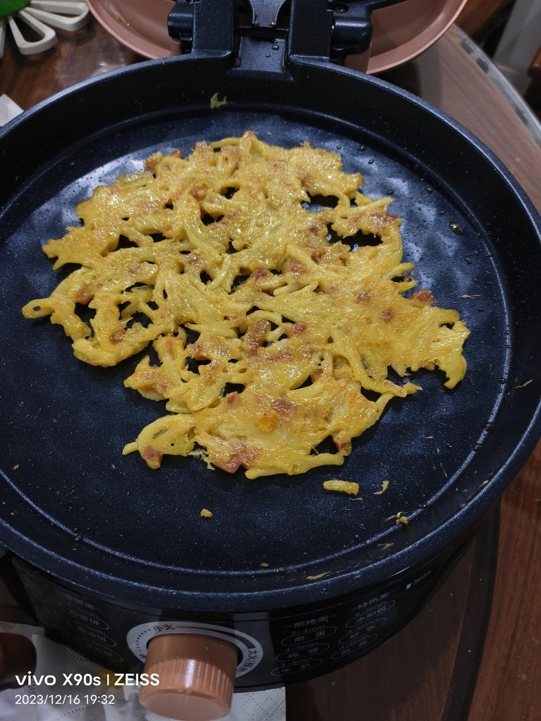 超级懒人版之香脆土豆饼（电饼铛和不粘锅都可以用）