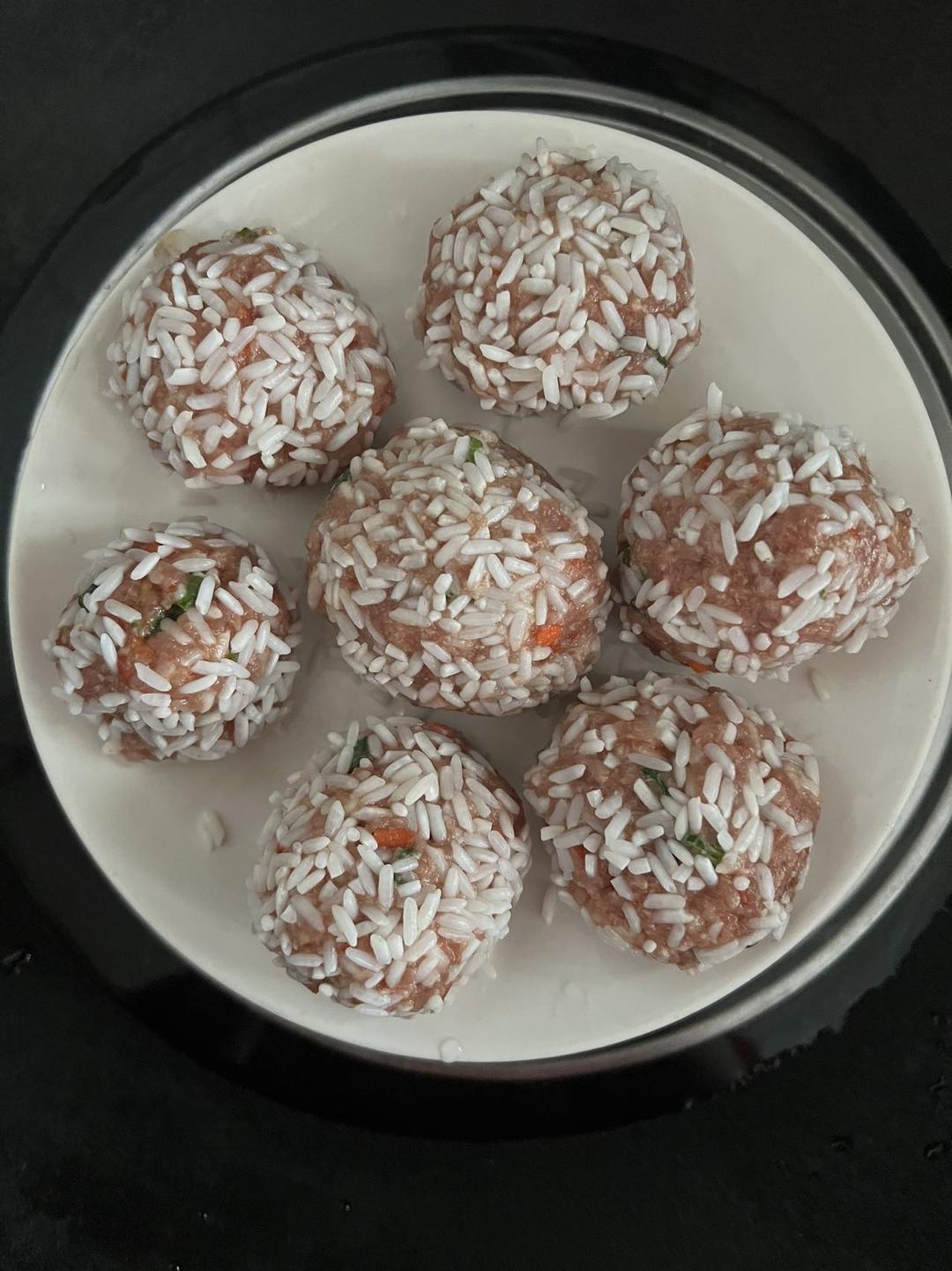 糯米珍珠丸子，年夜饭必备菜，快手蒸菜
