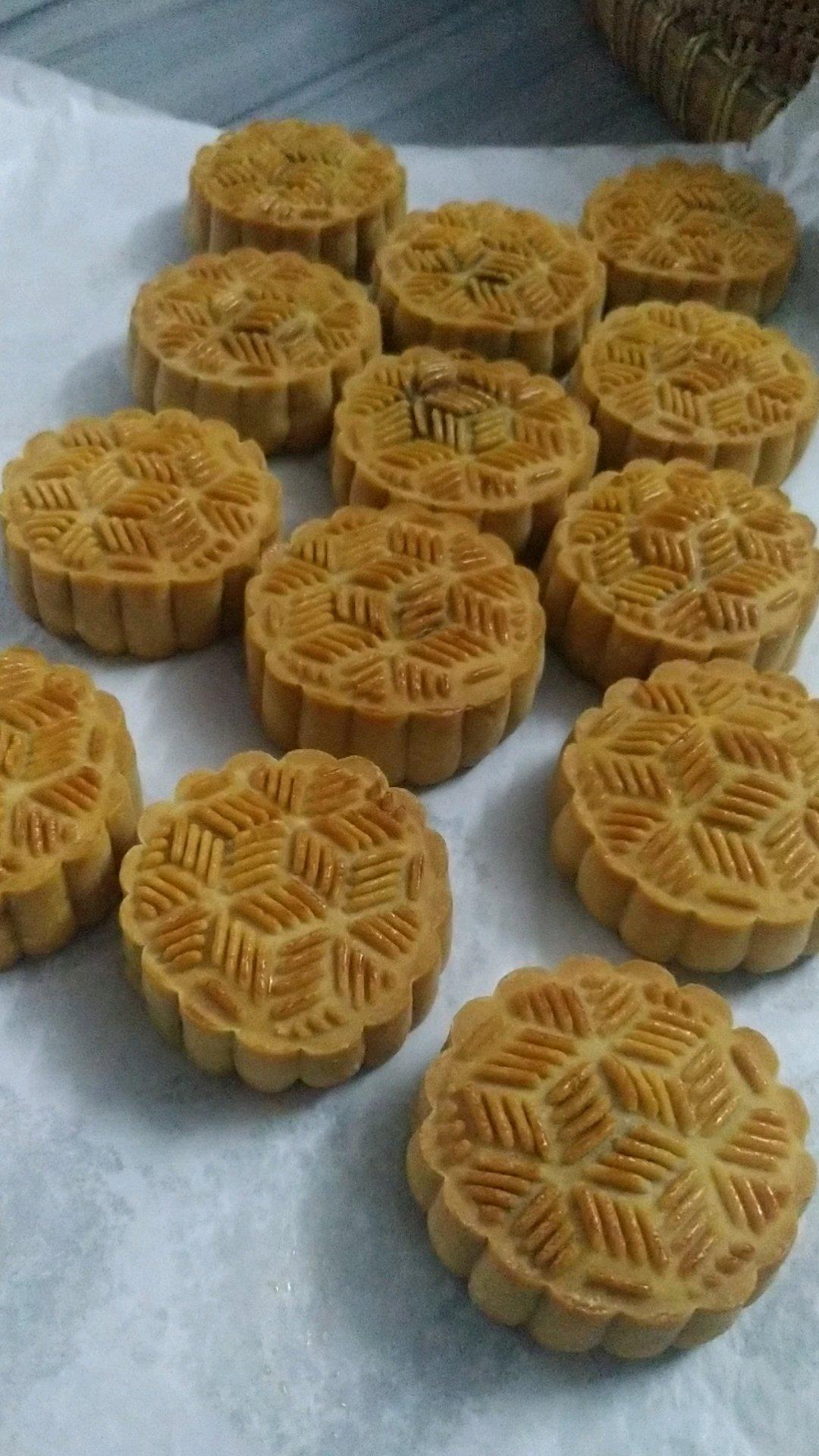 广式蛋黄莲蓉月饼🥮含50g~125g饼皮馅料比例🥮