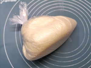 奶酪小餐包（消灭奶酪，附懒人简易整形方法，一次发酵）