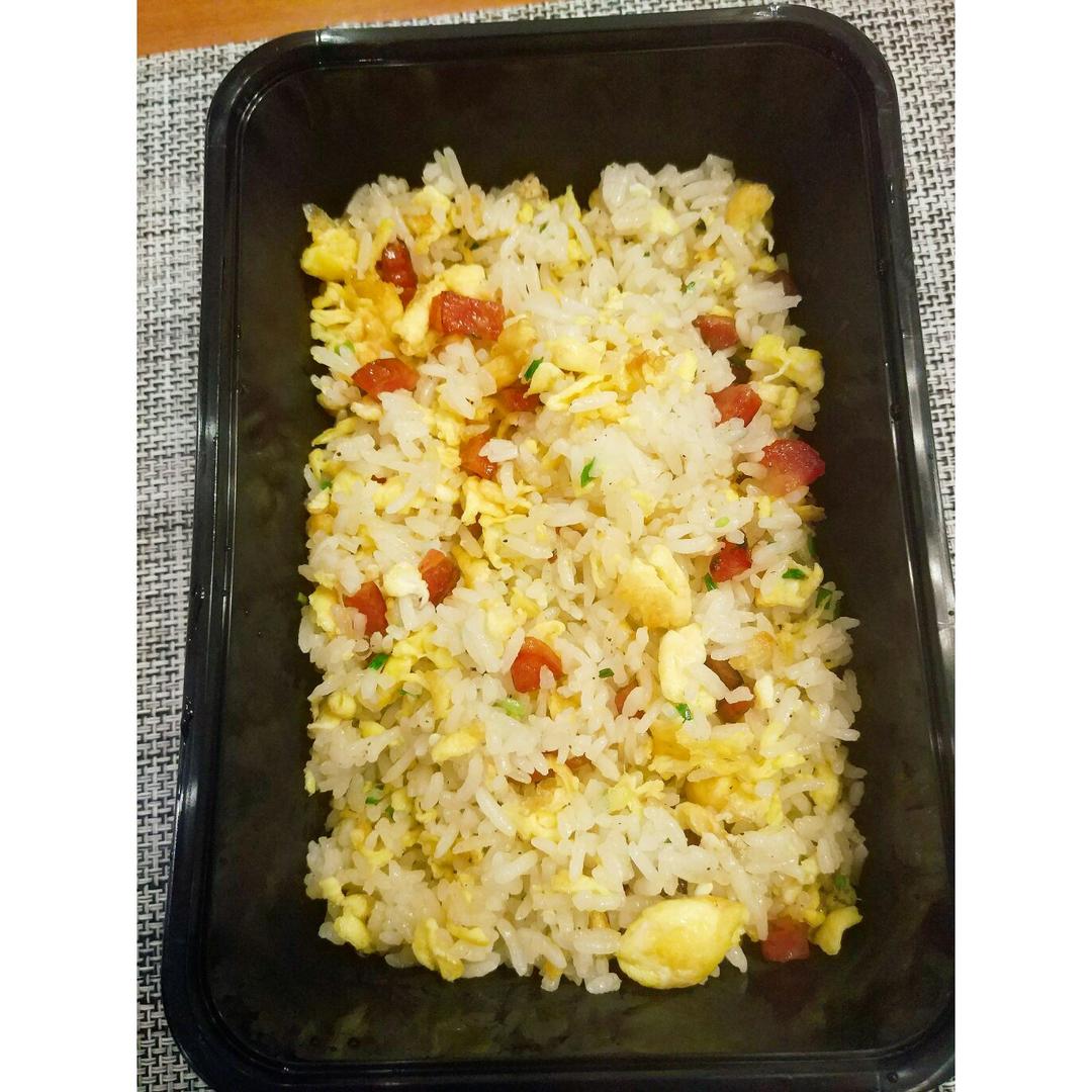 家常蛋炒饭