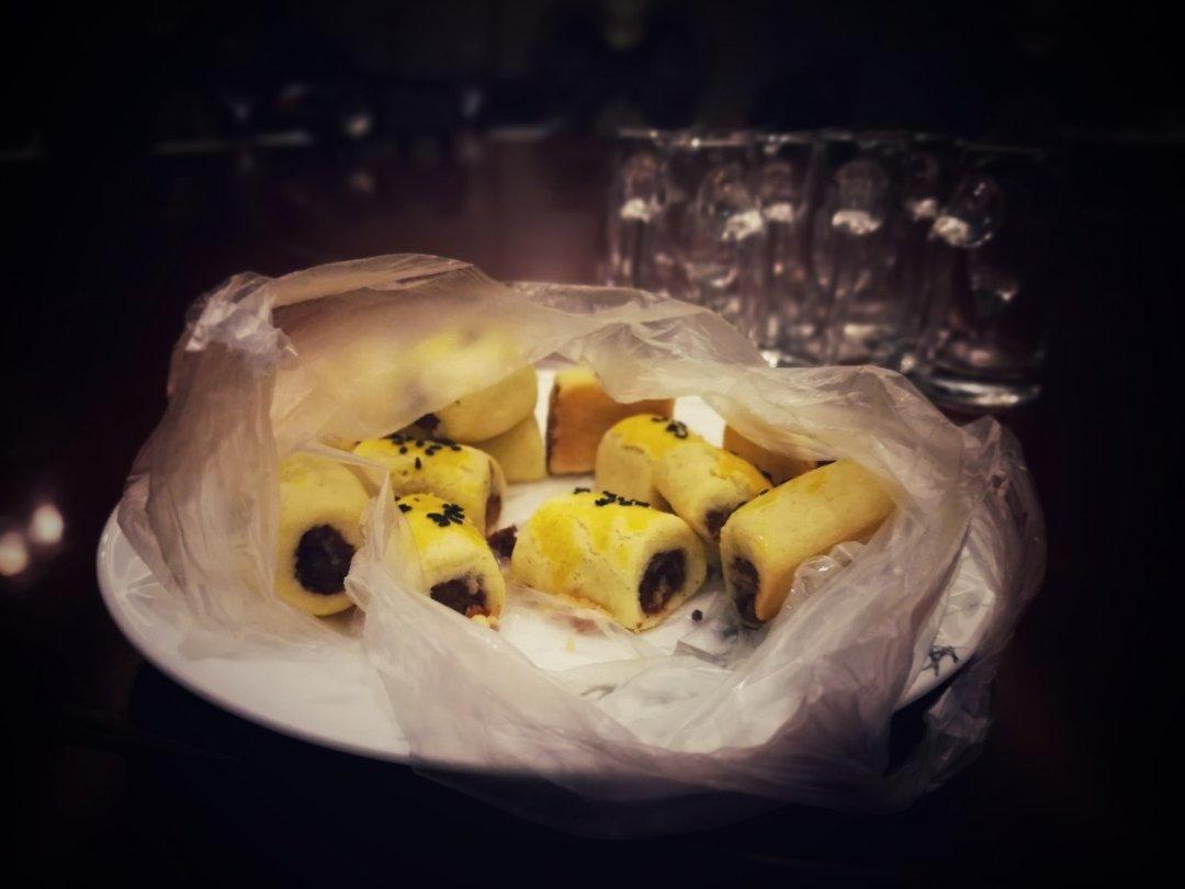 一口豆沙酥
