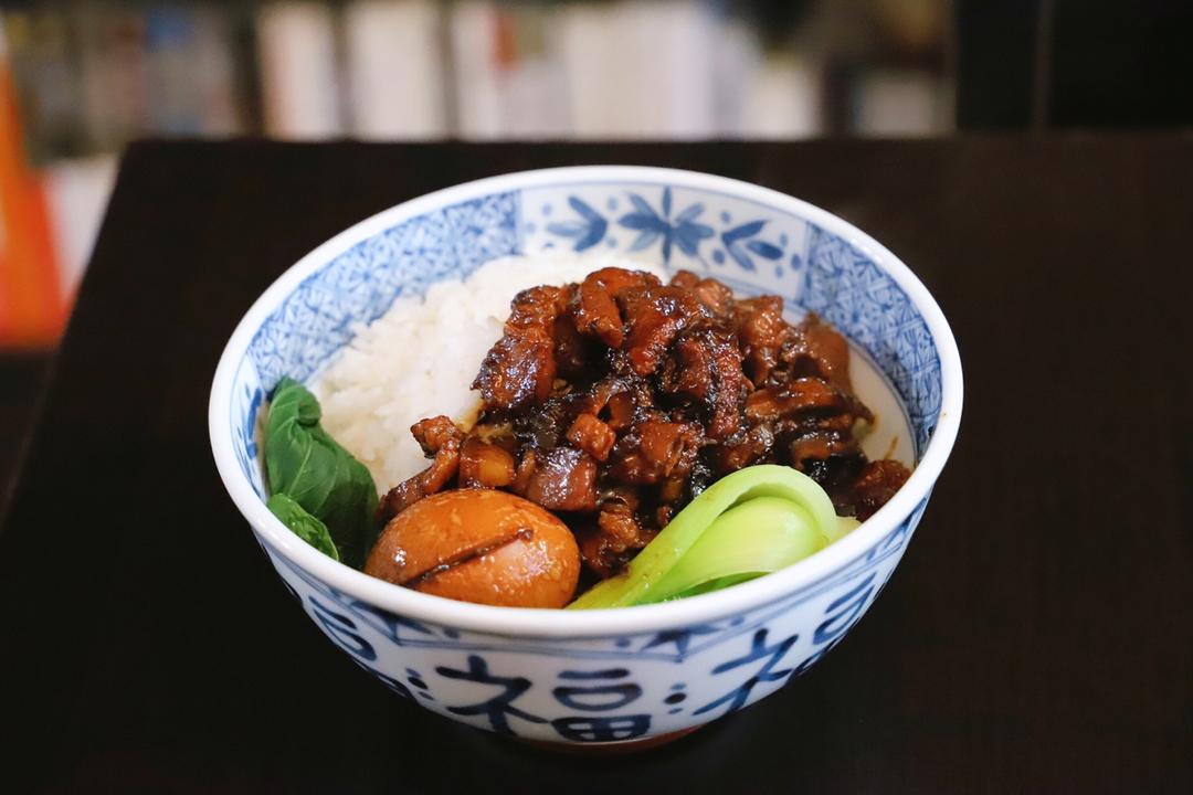 好吃到停不下来的卤肉饭