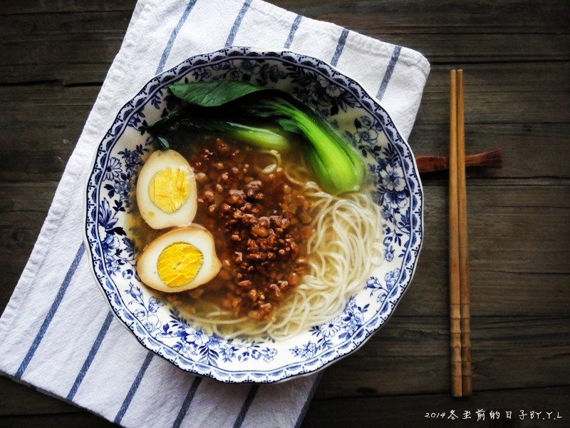 辣炒肉燥汤面