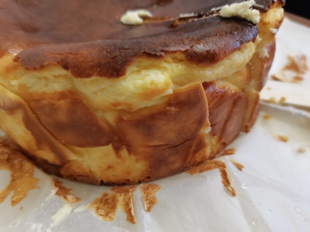 巴斯克烤焦芝士蛋糕