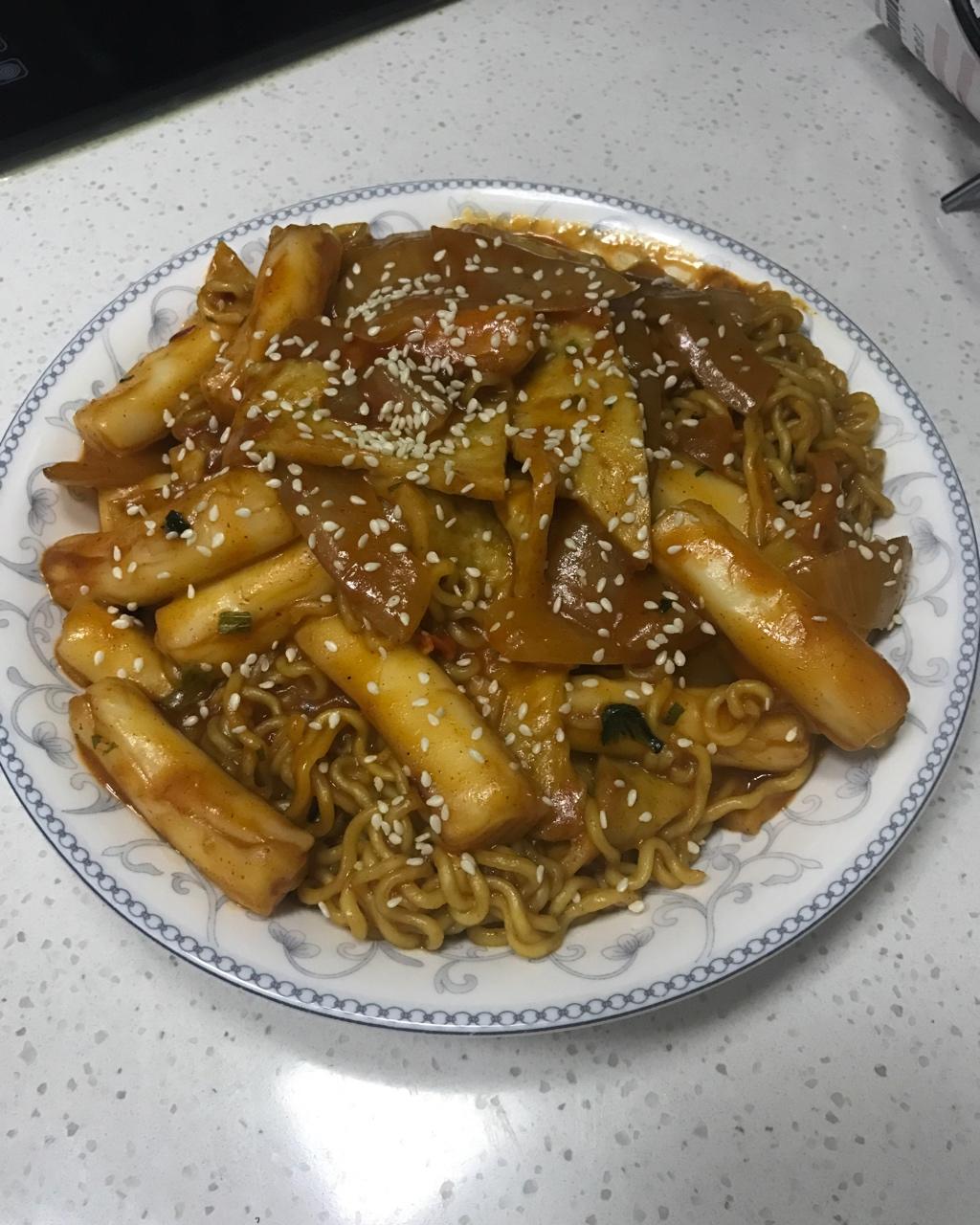 韩式辣炒年糕（or网红芝士套路之芝心年糕）