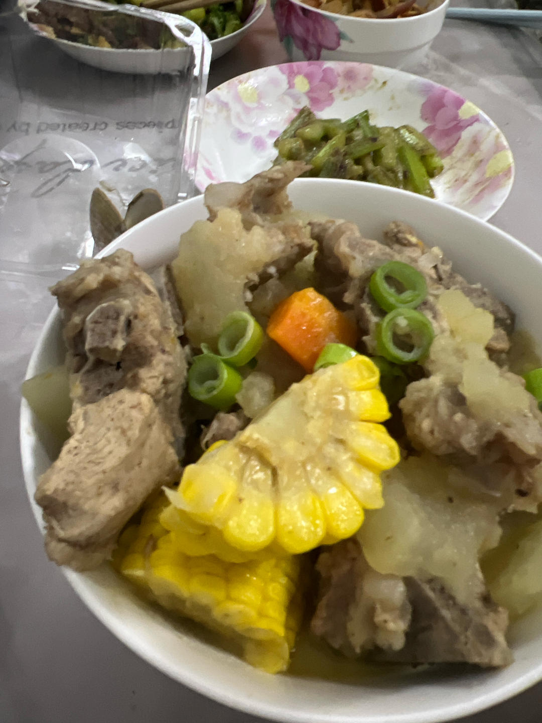 清淡又清香的冬瓜玉米排骨汤