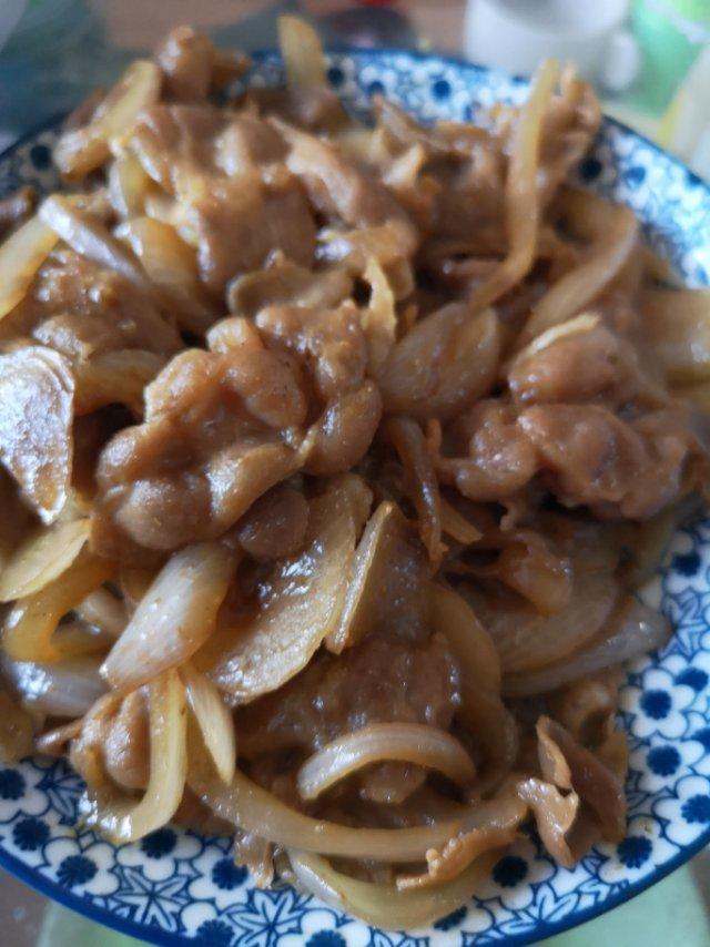 洋葱孜然羊肉片