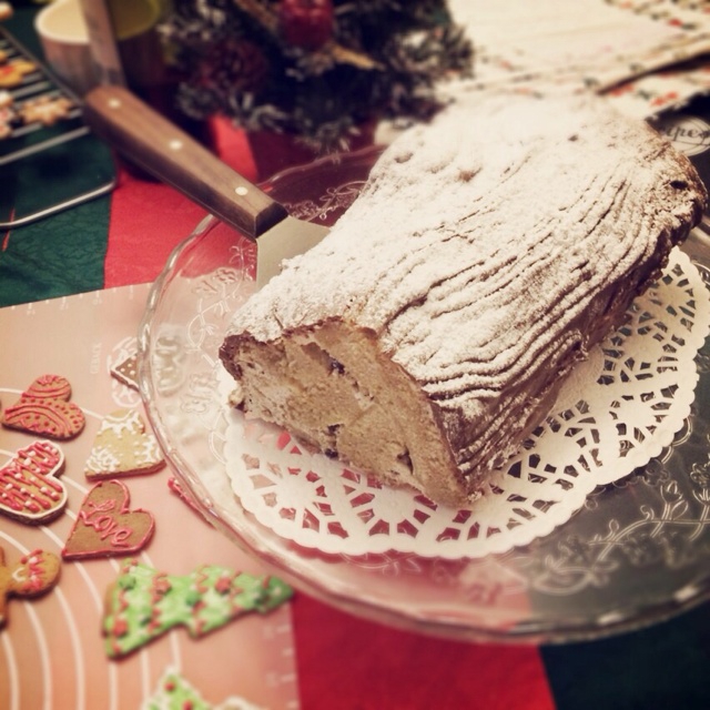 圣诞树干蛋糕（Christmas Log）