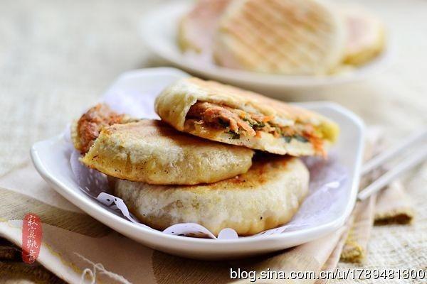 胡萝卜肉馅烙饼的做法