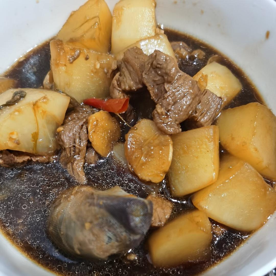 绝对正宗的粤式萝卜牛腩