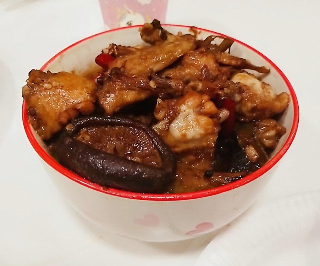 小鸡炖蘑菇