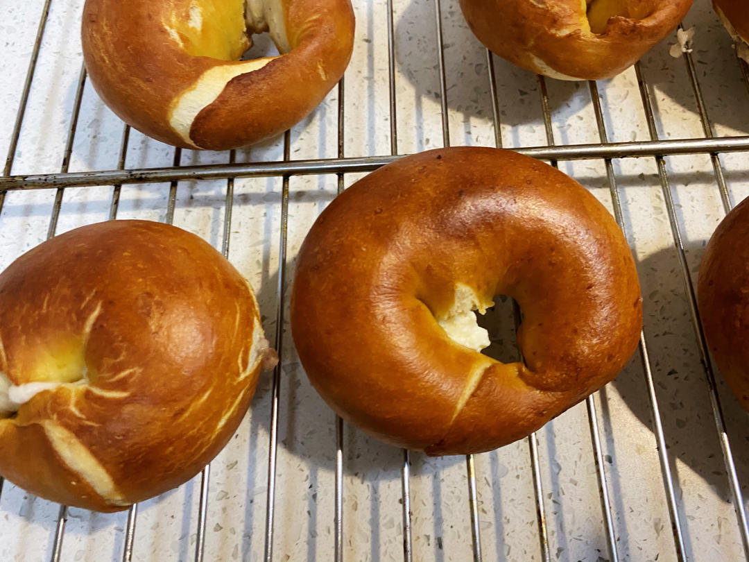 基础奶香贝果&蜜豆乳酪贝果