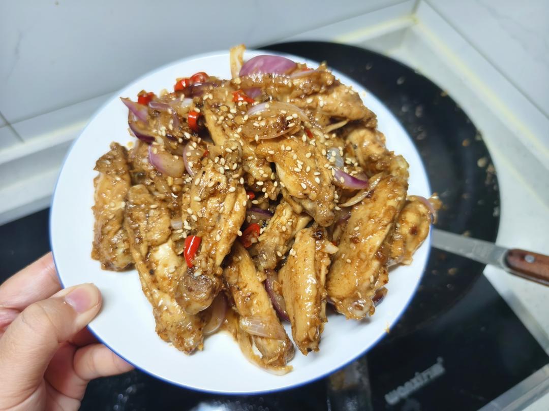 蒜香鸡翅，这才是鸡翅最好吃的做法