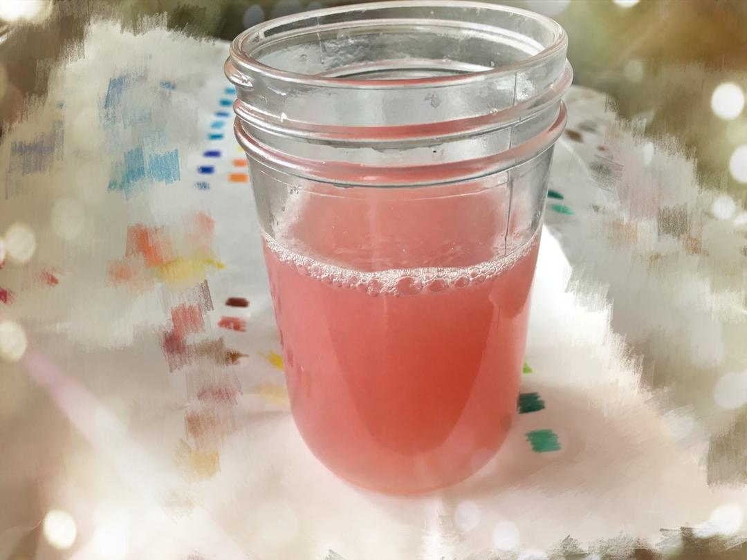 鲜榨石榴汁