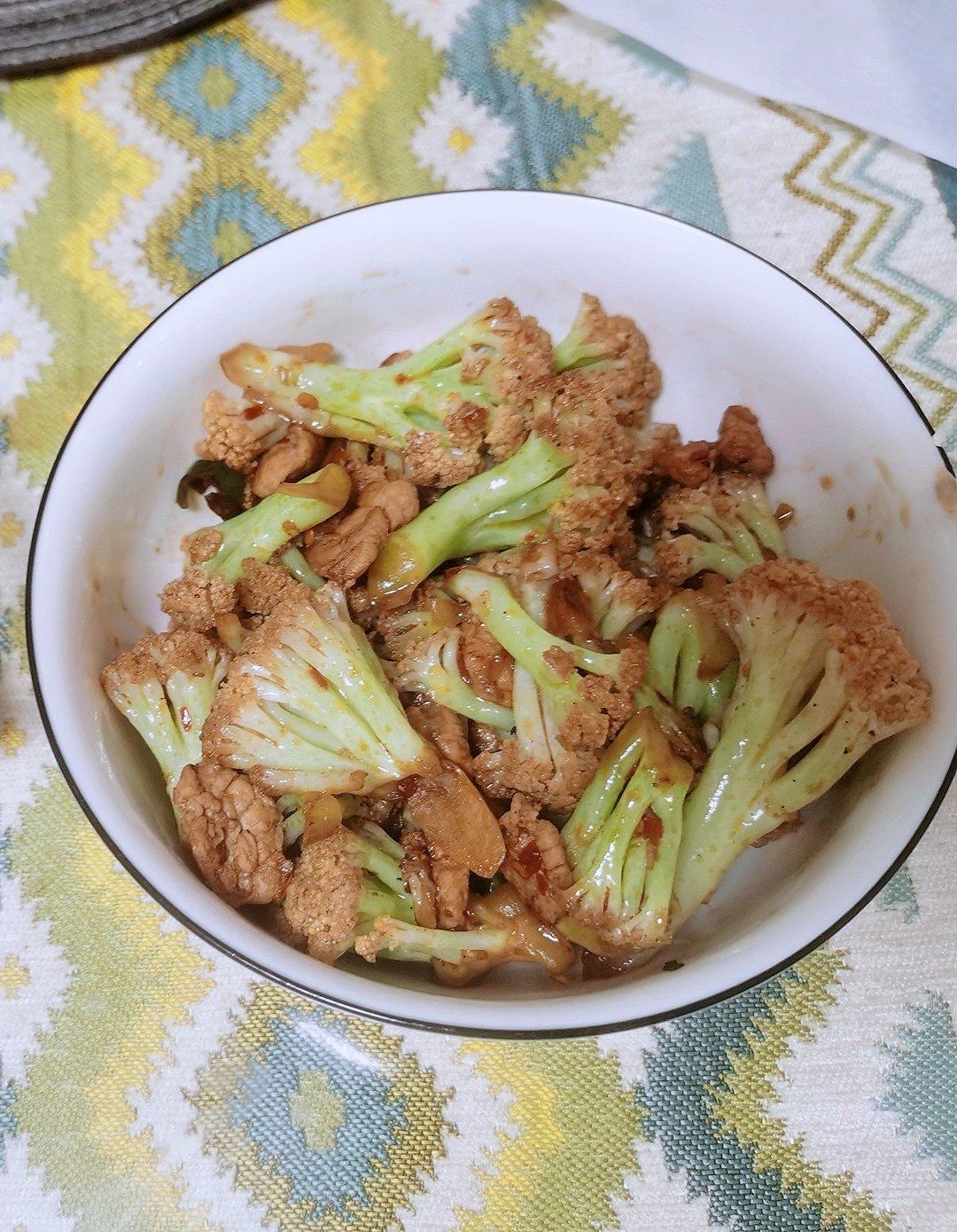 老丁的私房菜-干锅花菜