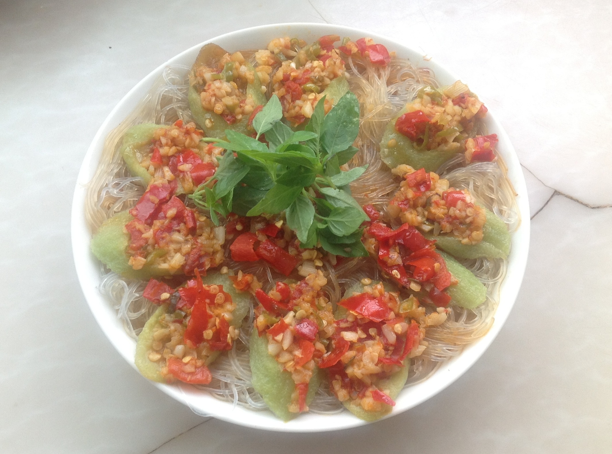 蒜茸粉丝蒸丝瓜