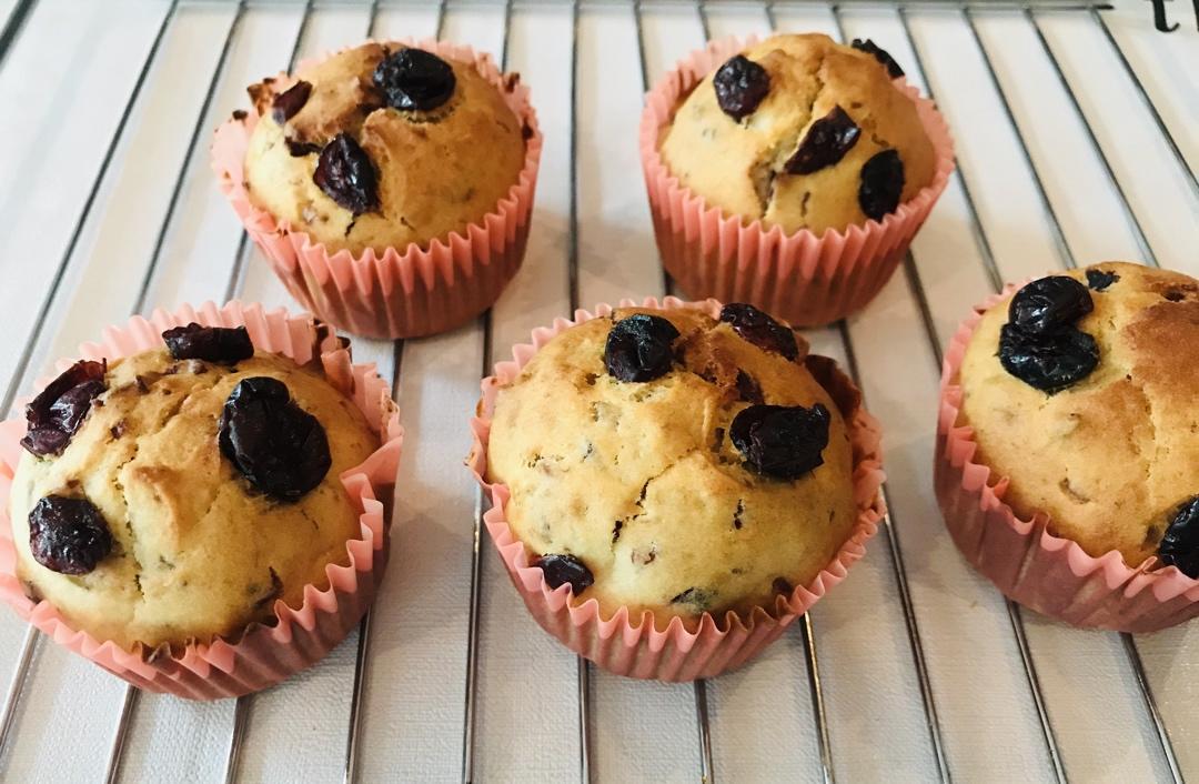 少女心的香蕉蔓越莓玛芬