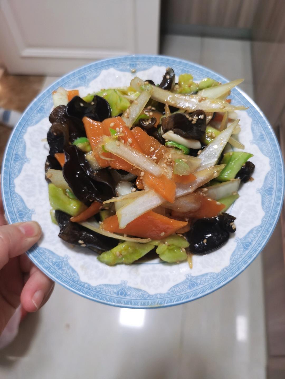 凉拌木耳