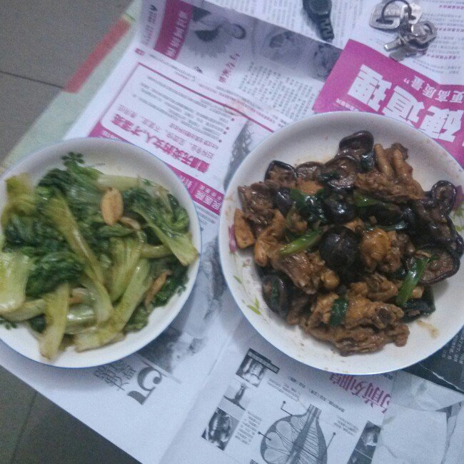 很下饭的爆炒香菇鸡腿肉
