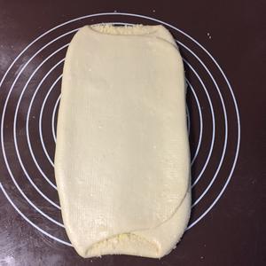 椰蓉奶棒面包的做法 步骤8