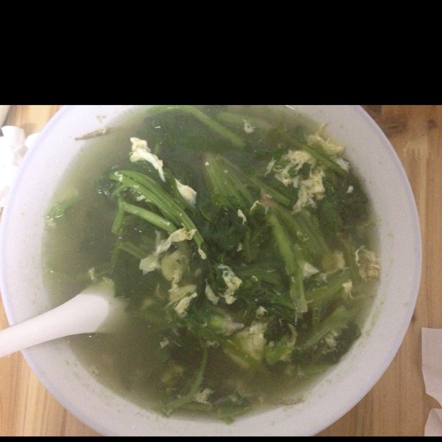 菠菜鸡蛋汤