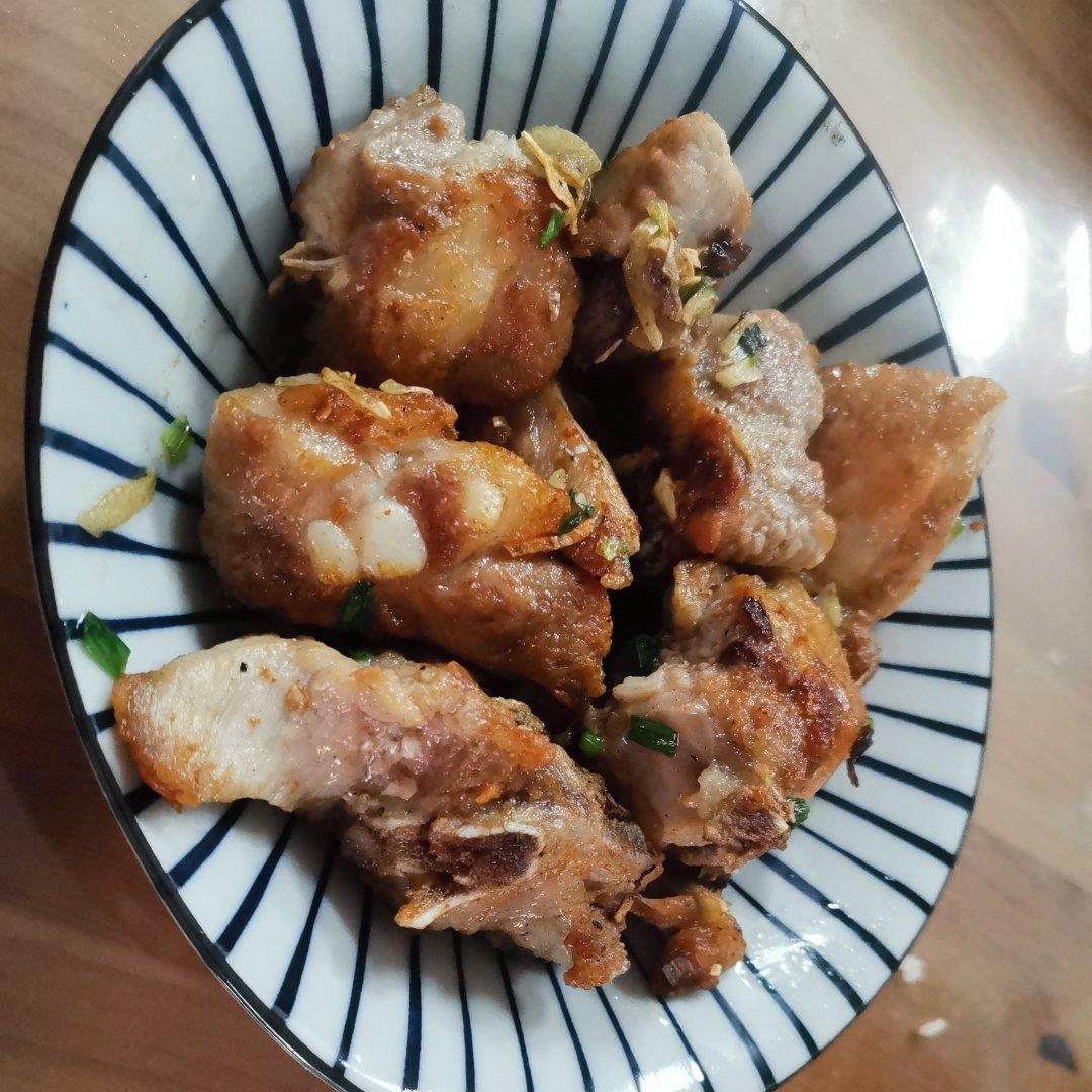 蒜香排骨的正确做法