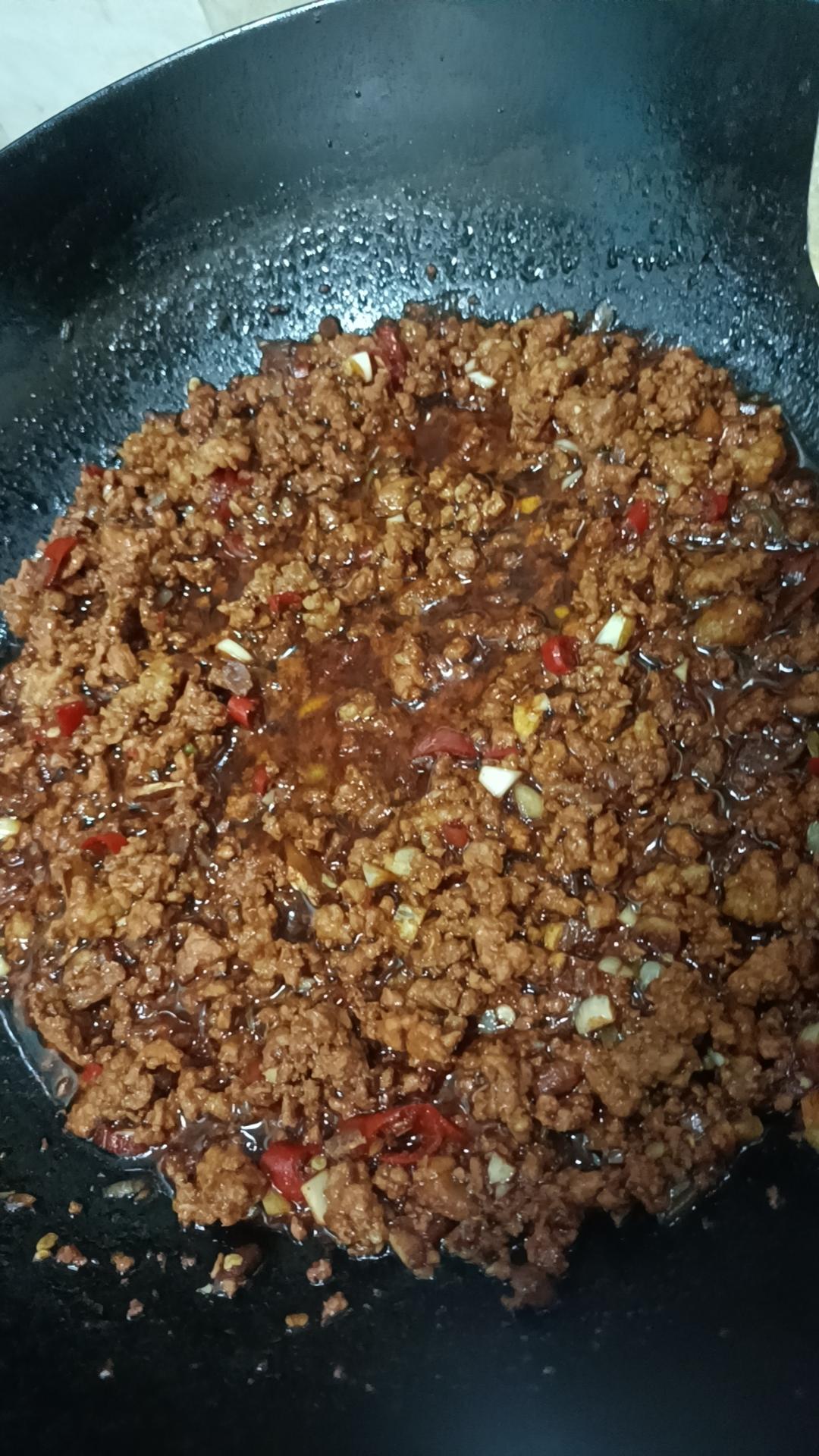 好吃哭了的万能肉沫酱