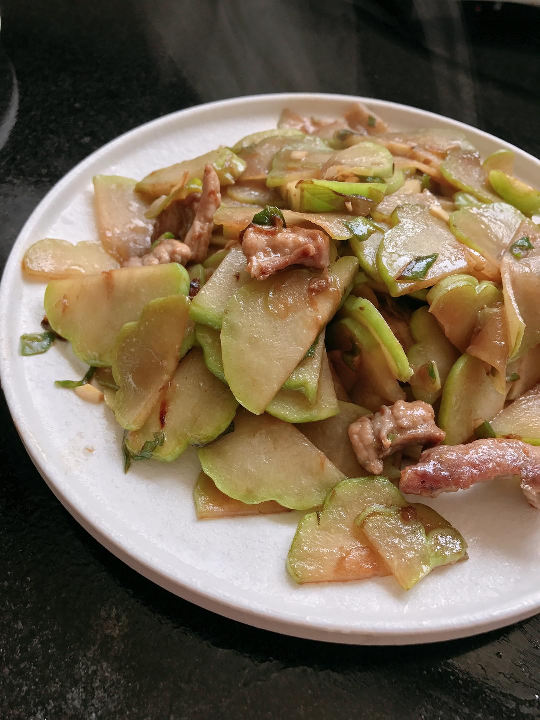 佛手瓜炒肉（家常菜快手）的做法