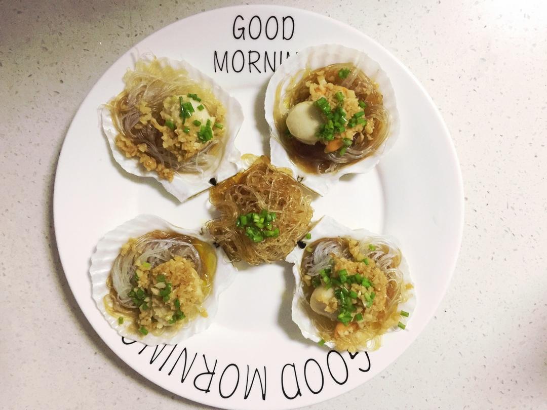 蒜蓉粉丝蒸扇贝