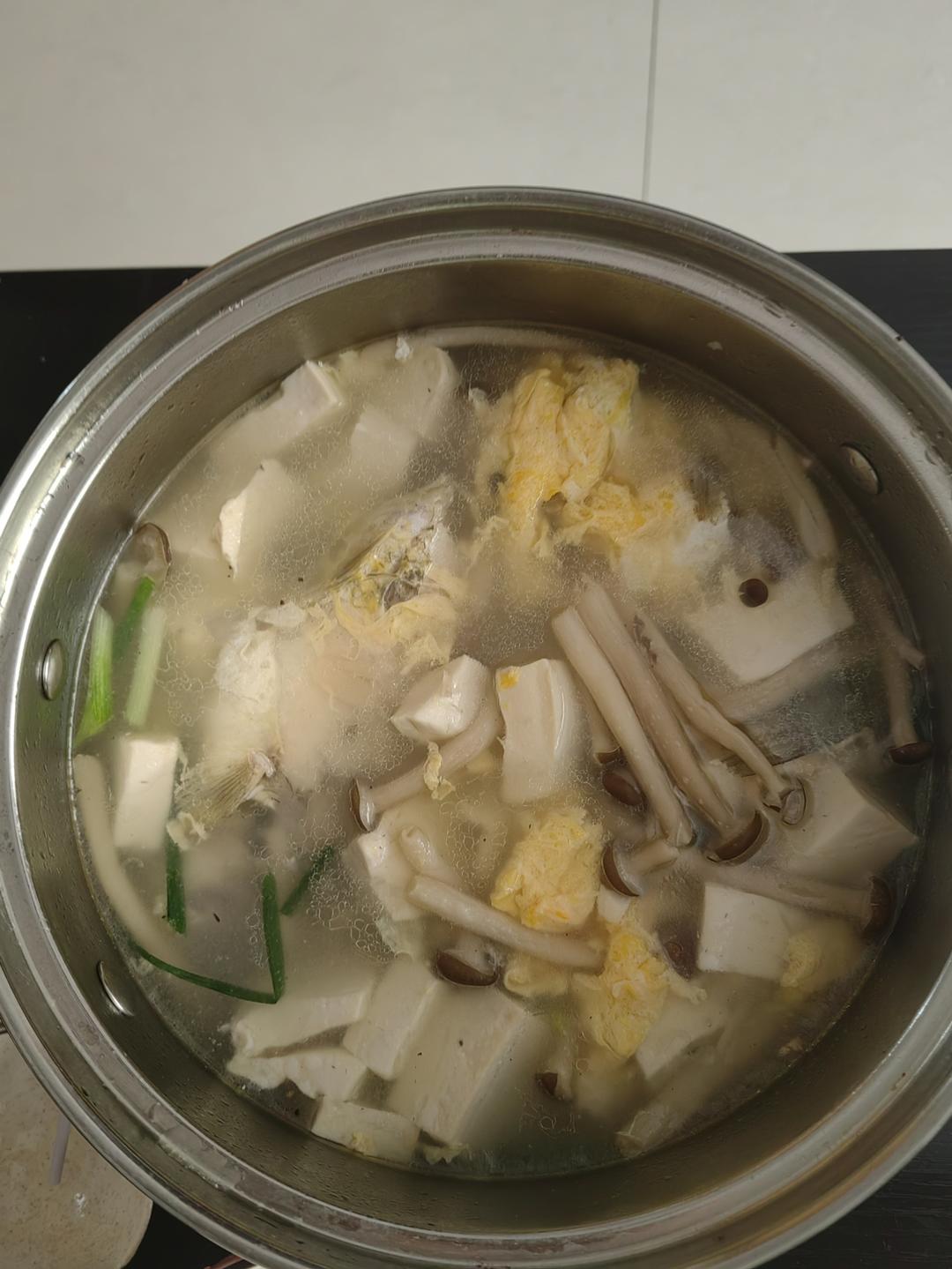 海鲜鱼汤的做法