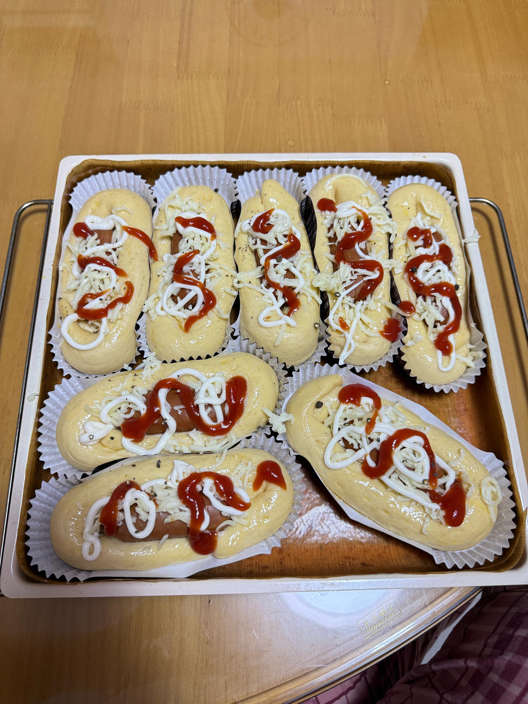 一个面团撑起一家店的台式面包—香肠面包