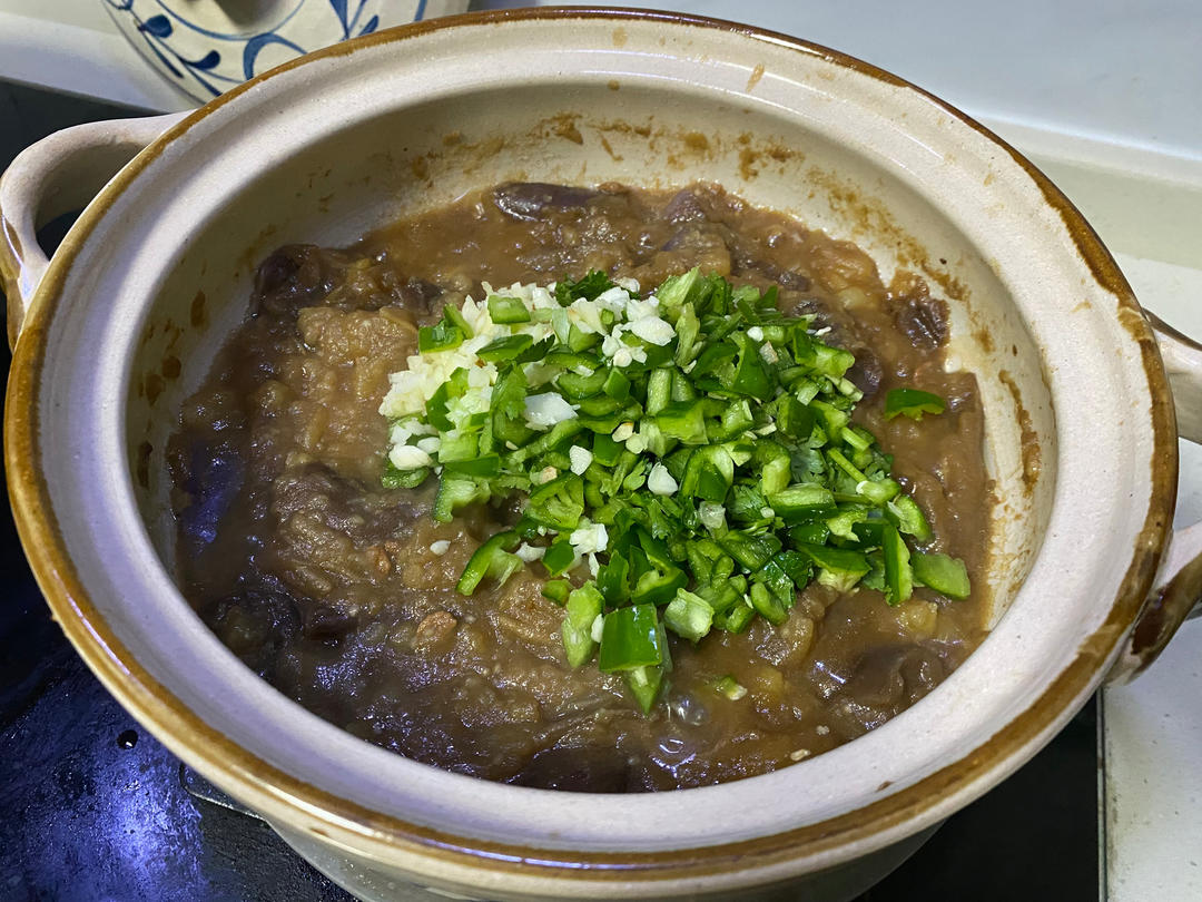 土豆炖茄子(东北下饭菜)的做法 步骤7